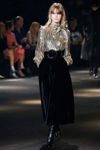 Look 51